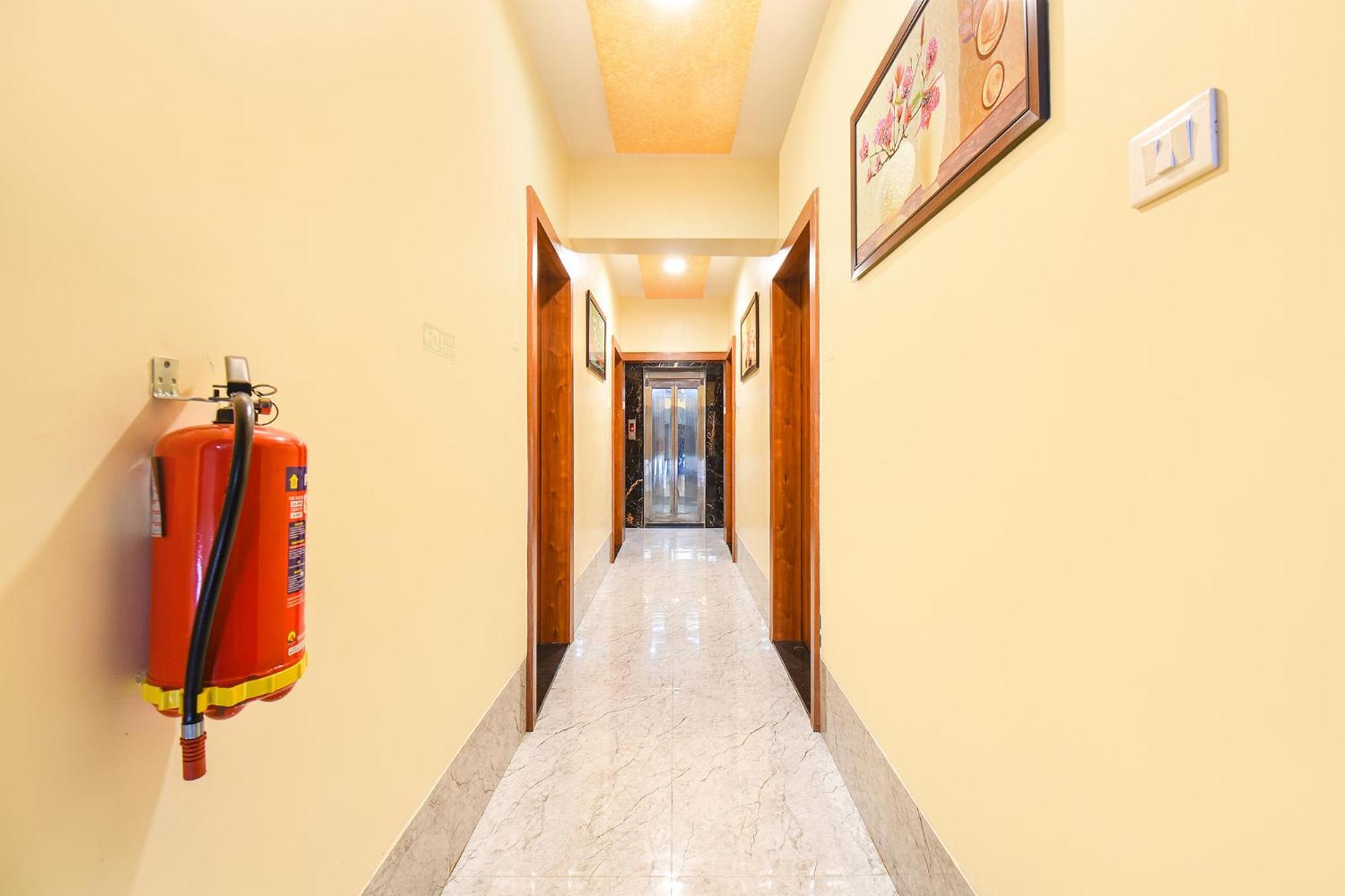 Fabhotel Prime Kharadi Residency - Nr Lohgaon Pune Exterior foto